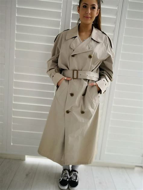 trenchcoat vintage